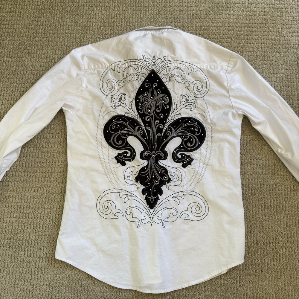 White button down shirt